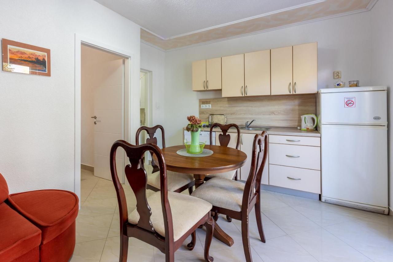 Apartments Pera Selce Exterior foto