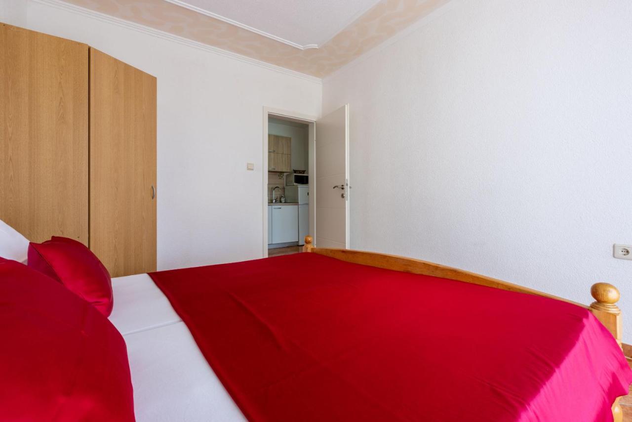 Apartments Pera Selce Exterior foto